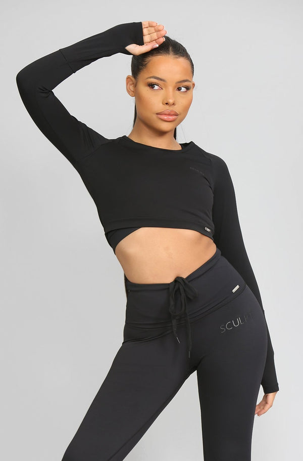 Signature Cropped Long Sleeved Top Black